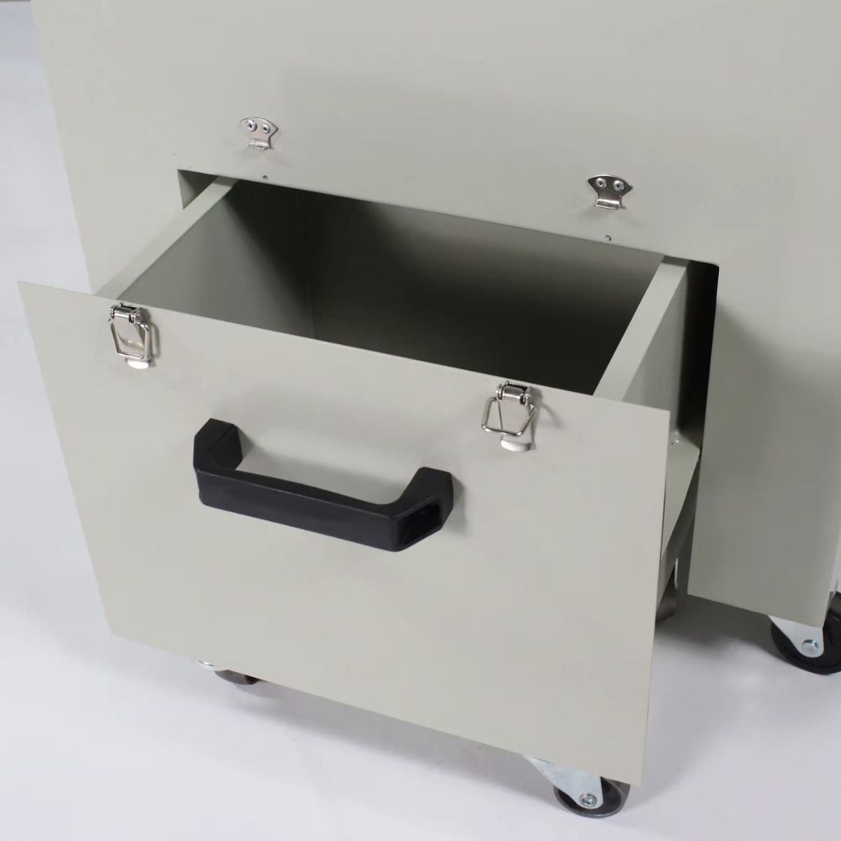 Baileigh MDC-1800-1.0 1450 CFM Metal Dust Collector