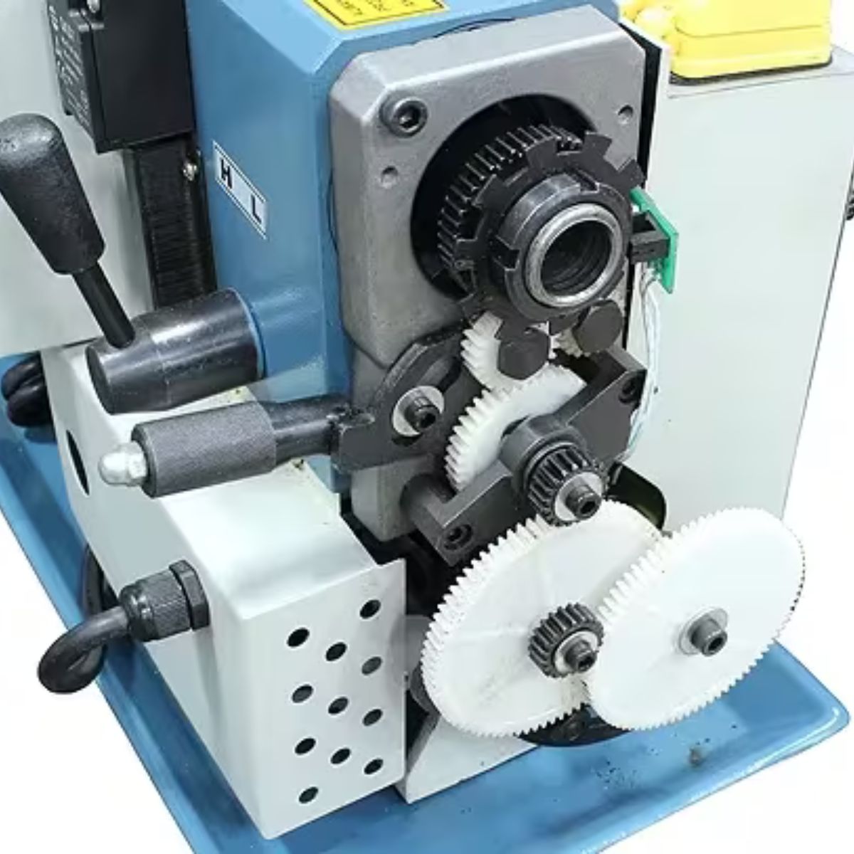 Baileigh PL-714VS-V2 7" × 14" Variable Speed Benchtop Lathe