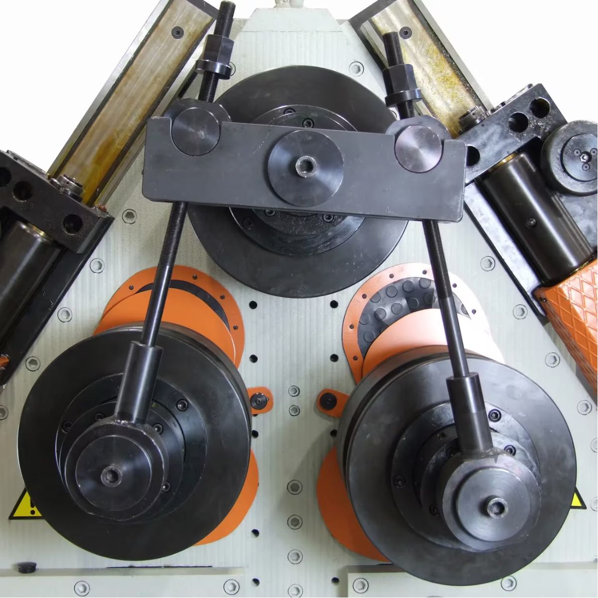 Baileigh R-H150 220V 3-Phase Hydraulic Double Pinch Profile Bending Machine