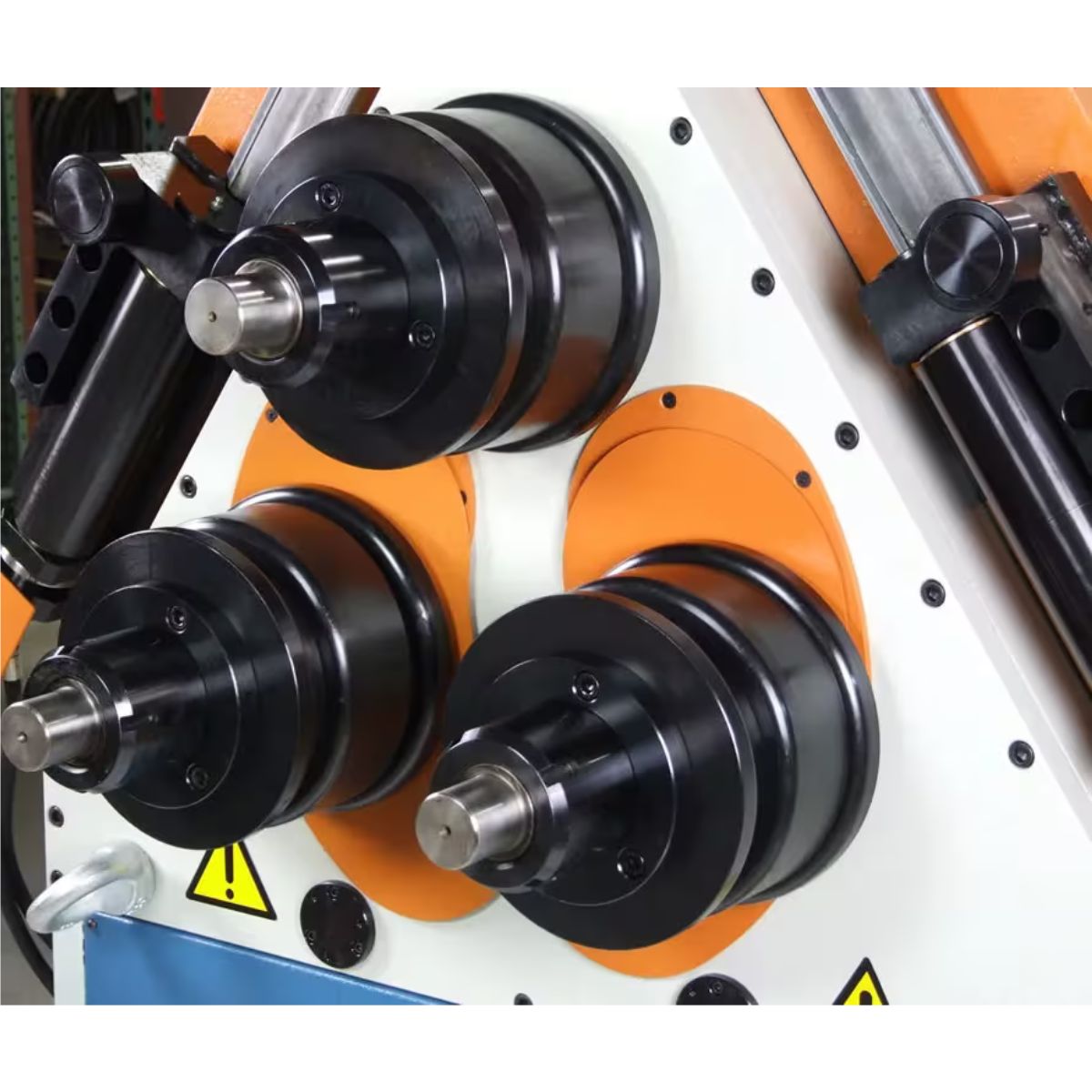 Baileigh R-H85 220V 3-Phase Hydraulic Double Pinch Roll Bender with Hydraulic Guide Rolls