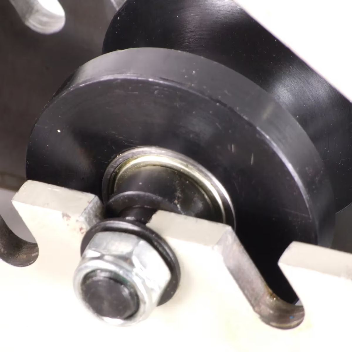 Baileigh R-M7 Manual Ring & Angle Roll Bender — 1-1/2" Schedule 40 Capacity