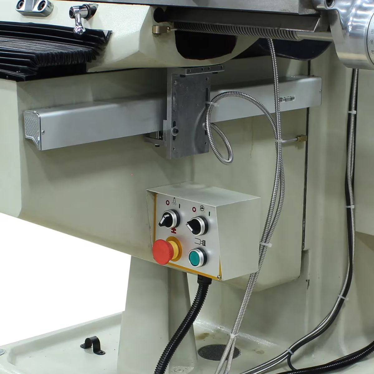 Baileigh VM-942E-1 9" × 42" Step Pulley Vertical Milling Machine