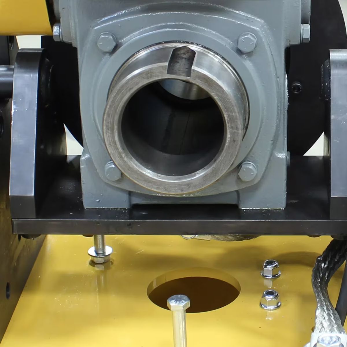 Baileigh WP-1800B 8" 3-Jaw Chuck Benchtop Welding Positioner