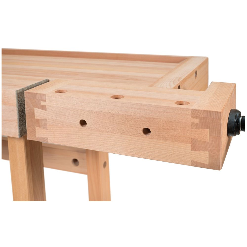 Ramia_Monster_2100_Workbench_woodwork.