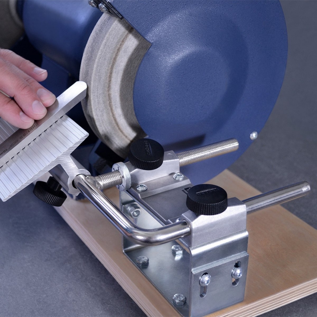 Tormek BGM-100 Bench Grinder Mounting Set