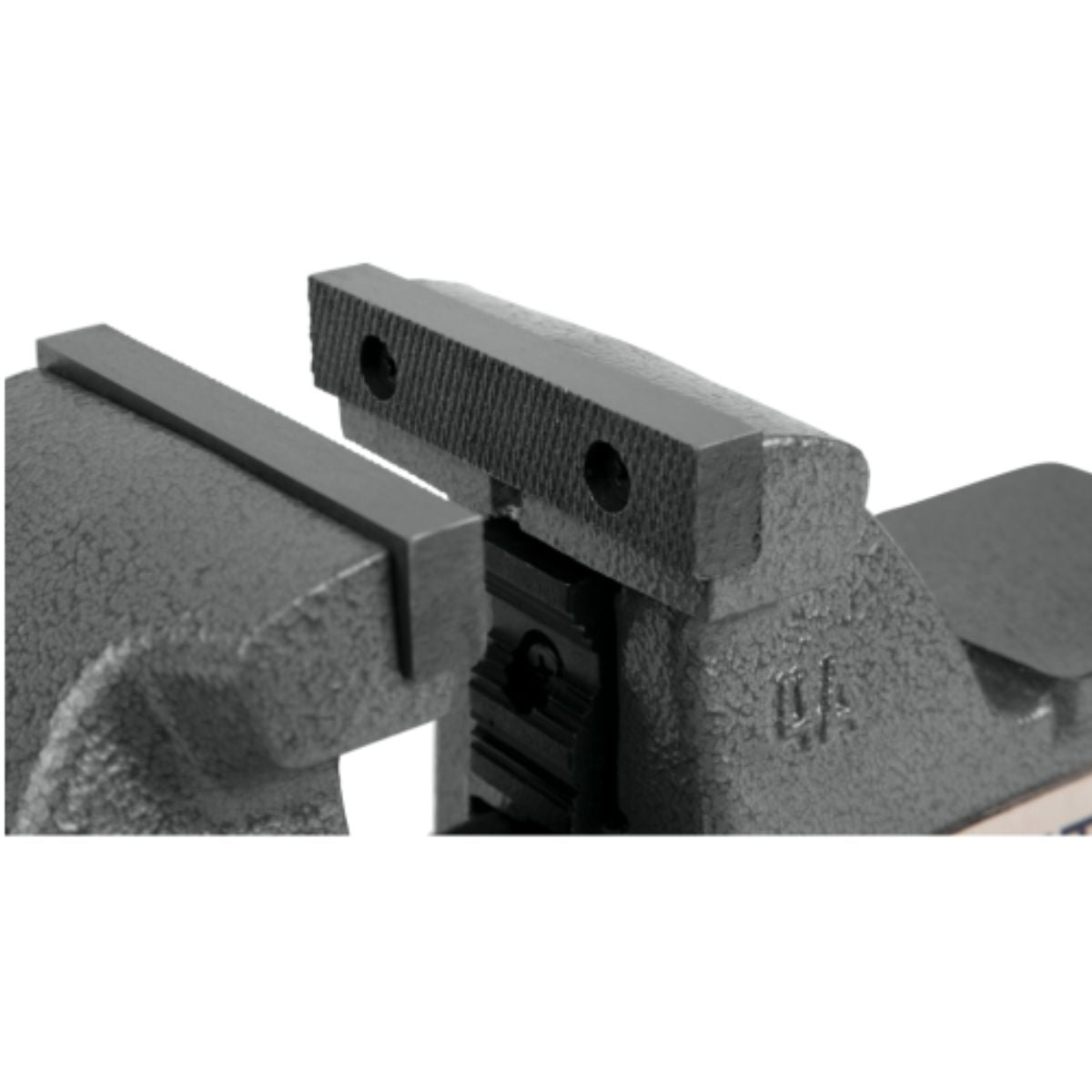 Wilton 744 4" Mechanics Bench Vise